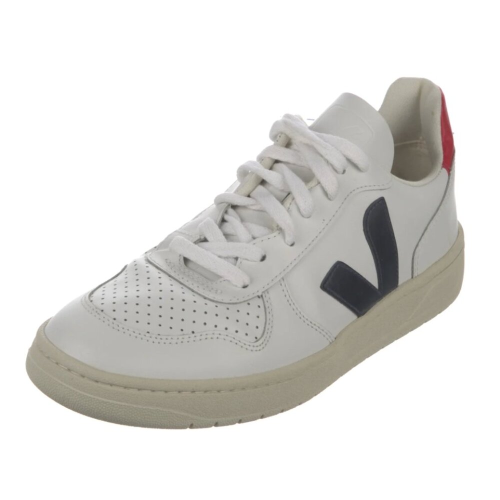 Veja - Sz 8 -  White w/ red and blue accents - Leather Low Top Sneakers